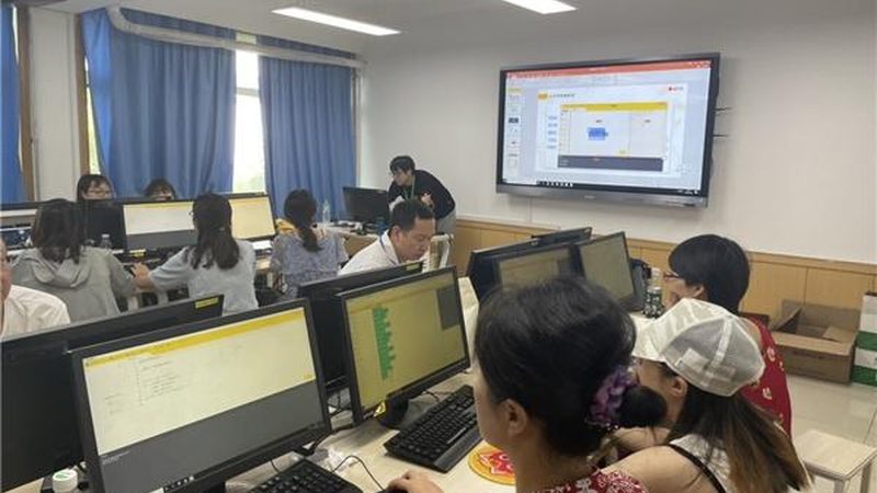 广州技能培训加盟条件揭秘：如何规避加盟风险**